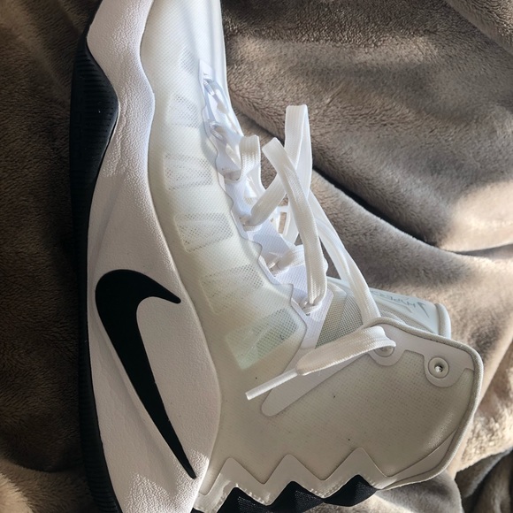 Nike Hyperdunk ying yang basketball shoes - Picture 2 of 7